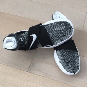 Nike Free RN Motion Flyknit 2018 Women’s Running Shoe size 7